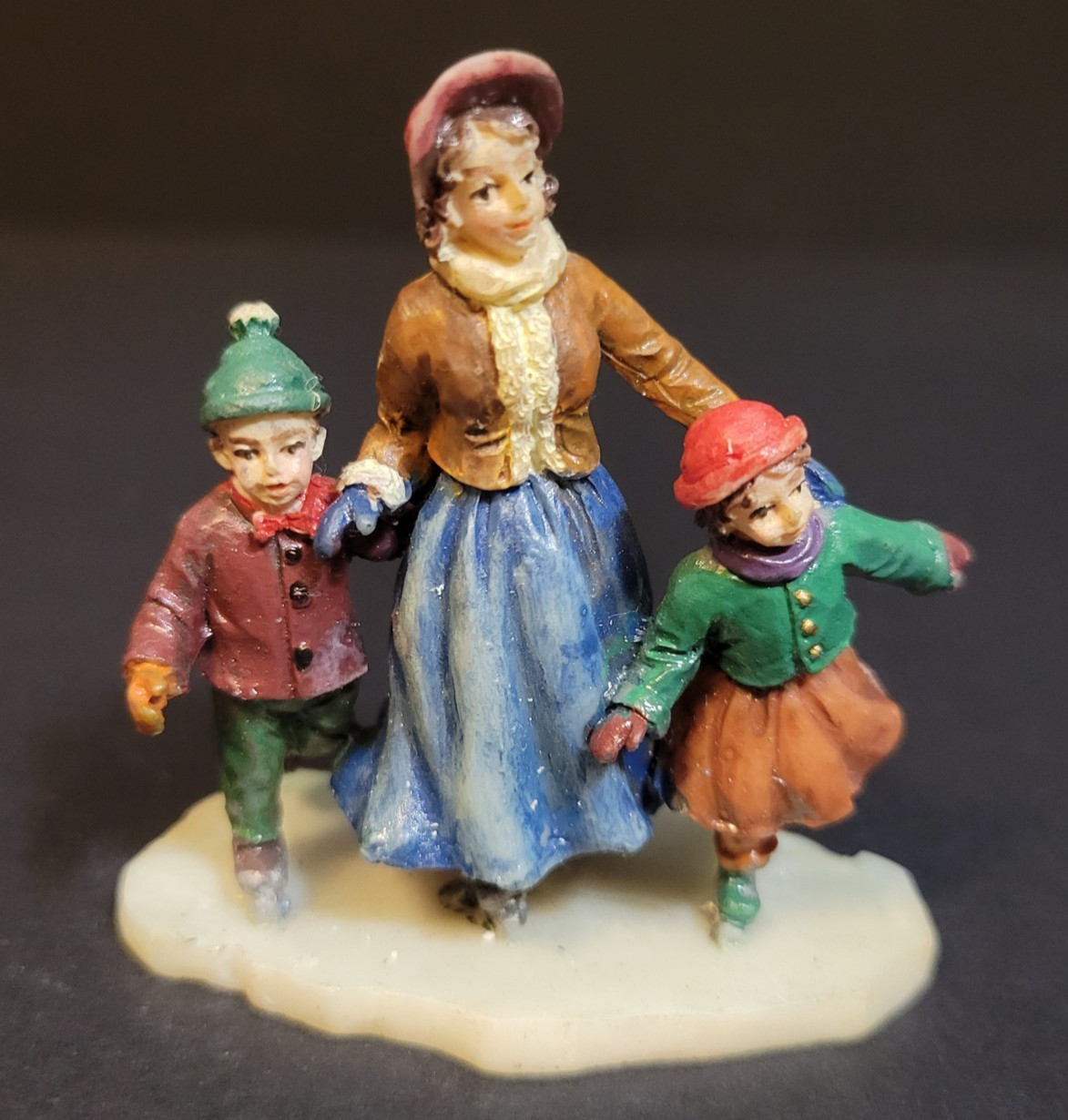 Holiday Time Santas Workbench Christmas Village Family Ice Skating Skaters