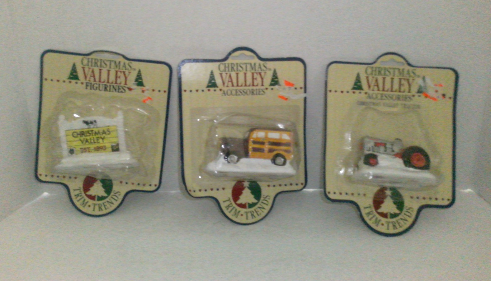 Trim Trends Christmas Valley miniature collectibles Sign Car Tractor 1992