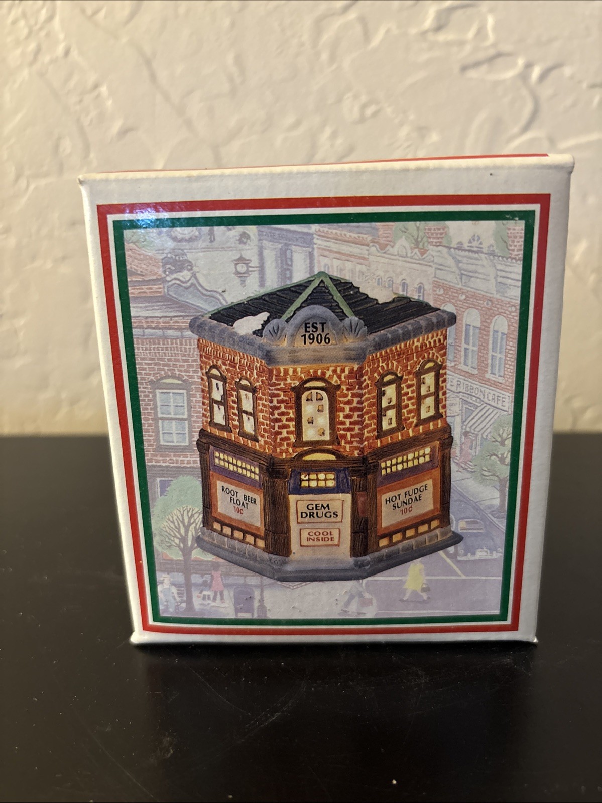 Vintage Home Town America Collection Heilig & Meyers 1993 SKU#336891