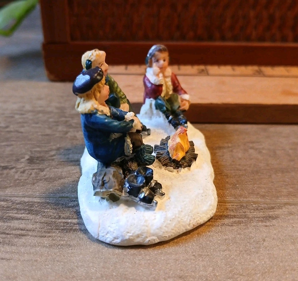 St Nicholas Square Village ‘Ice Skating Lessons’ Christmas Figures + Dog Set Vtg