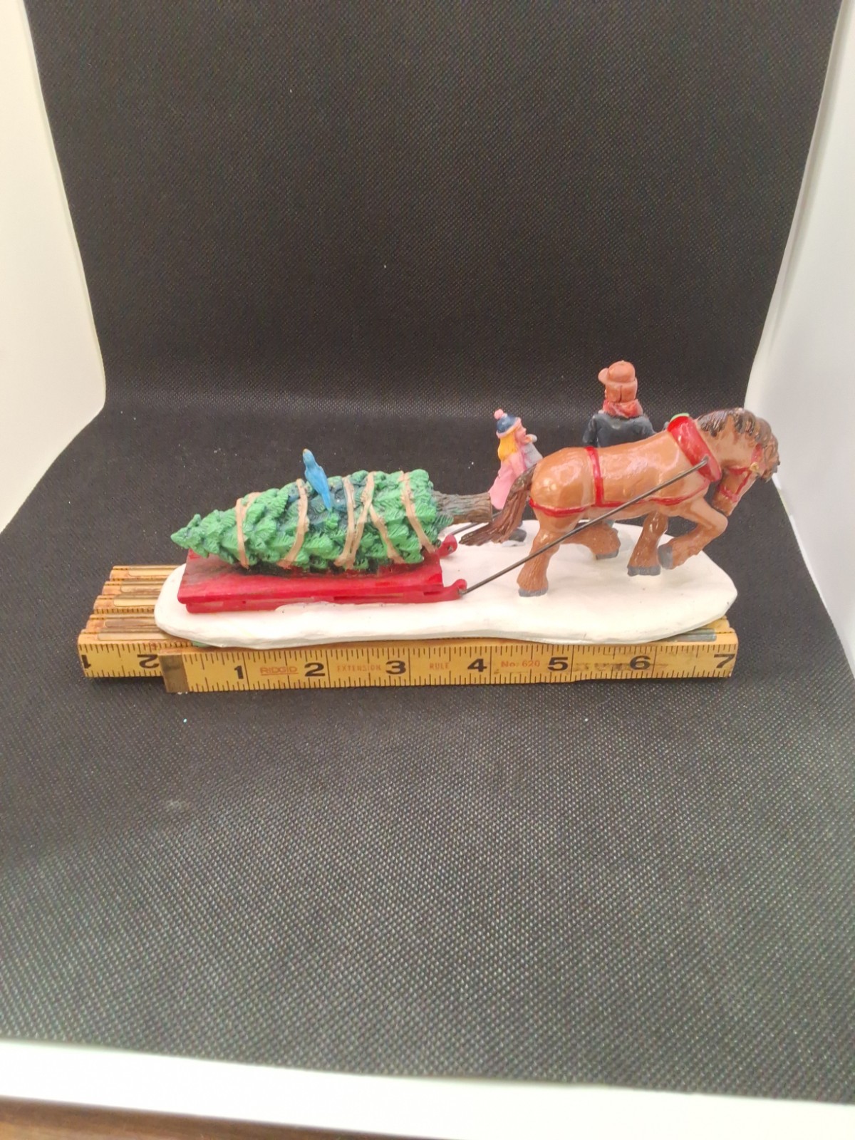 Lemax Village Collection “Bringing Christmas Home” Table Accent 2007