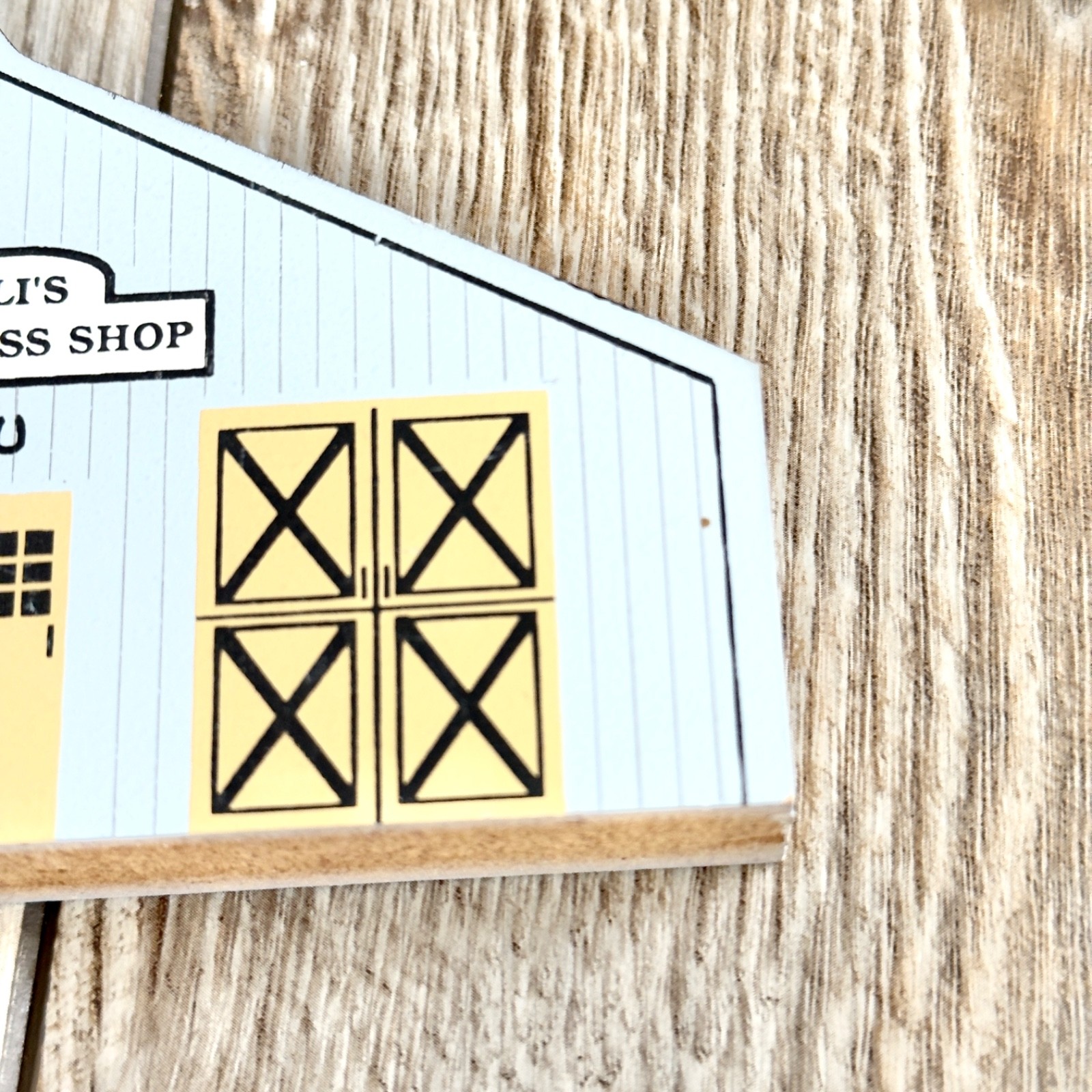 Cats Meow Village 1991 Shelf Sitter 3 PC Amish Couple Harness Shop Quilt Barn