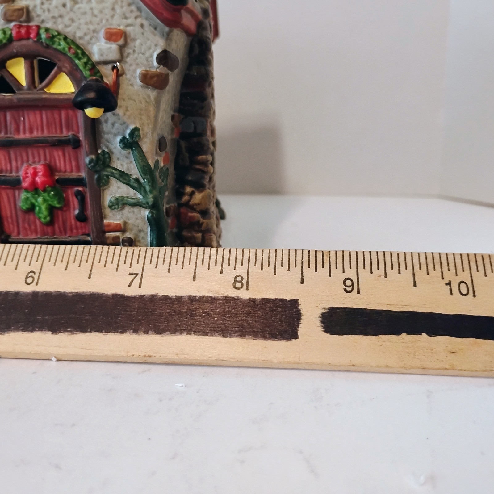 RARE St. Nicholas Square “Grandma’s House” 2003 Village Collection series w/box