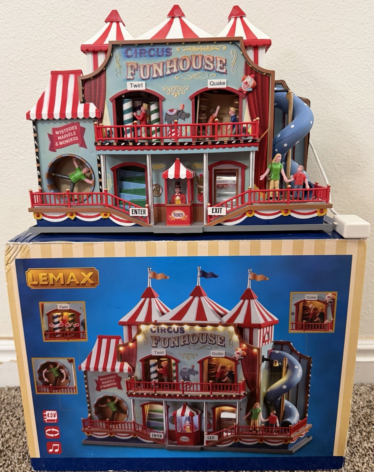 NIB Lemax Circus Funhouse Holiday Village Carnival Animated With Sound READ