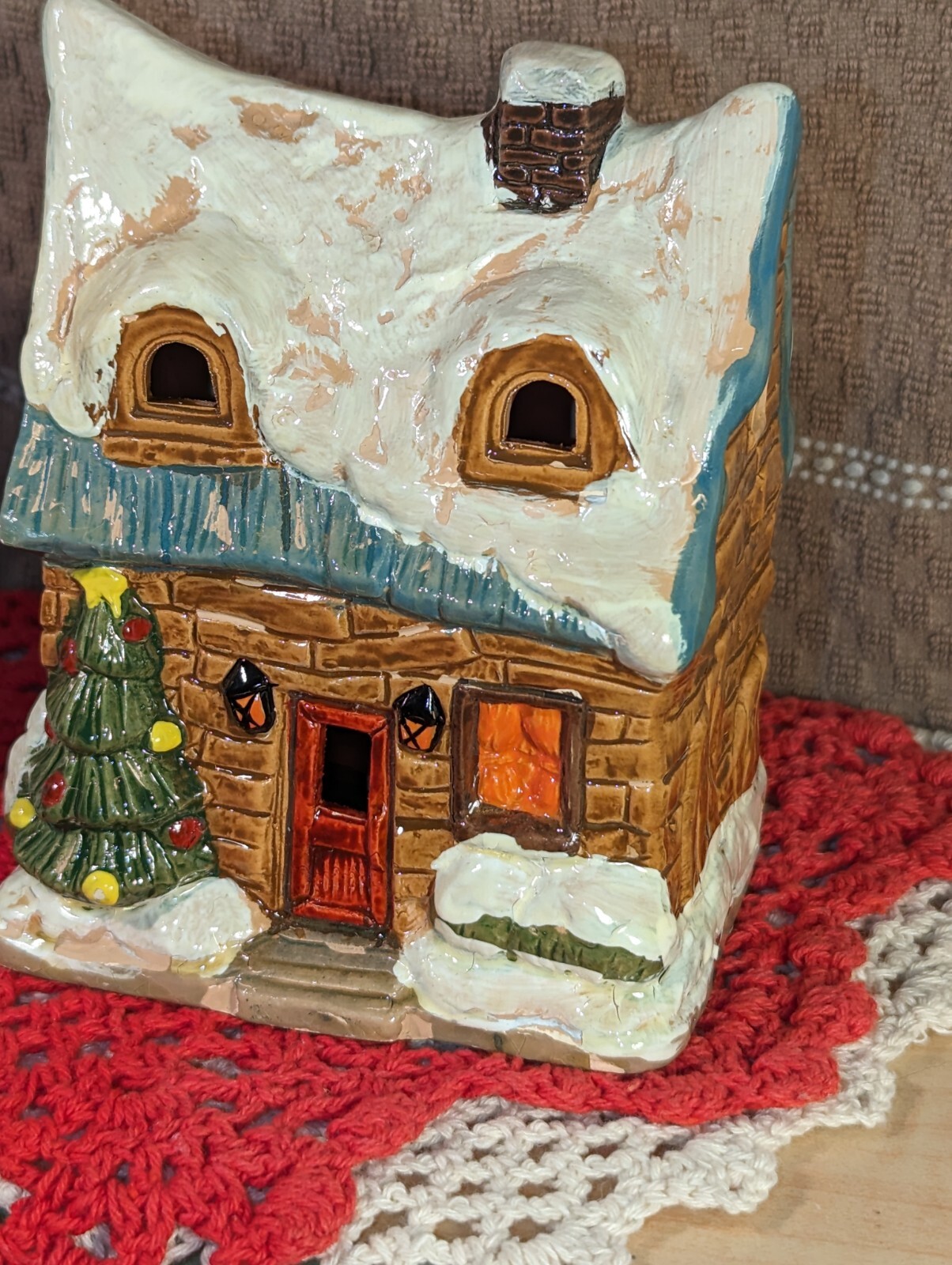 Christmas Village Houses Set Of Two Vintage Painted Taiwan, Can Be Lighted CUTE!