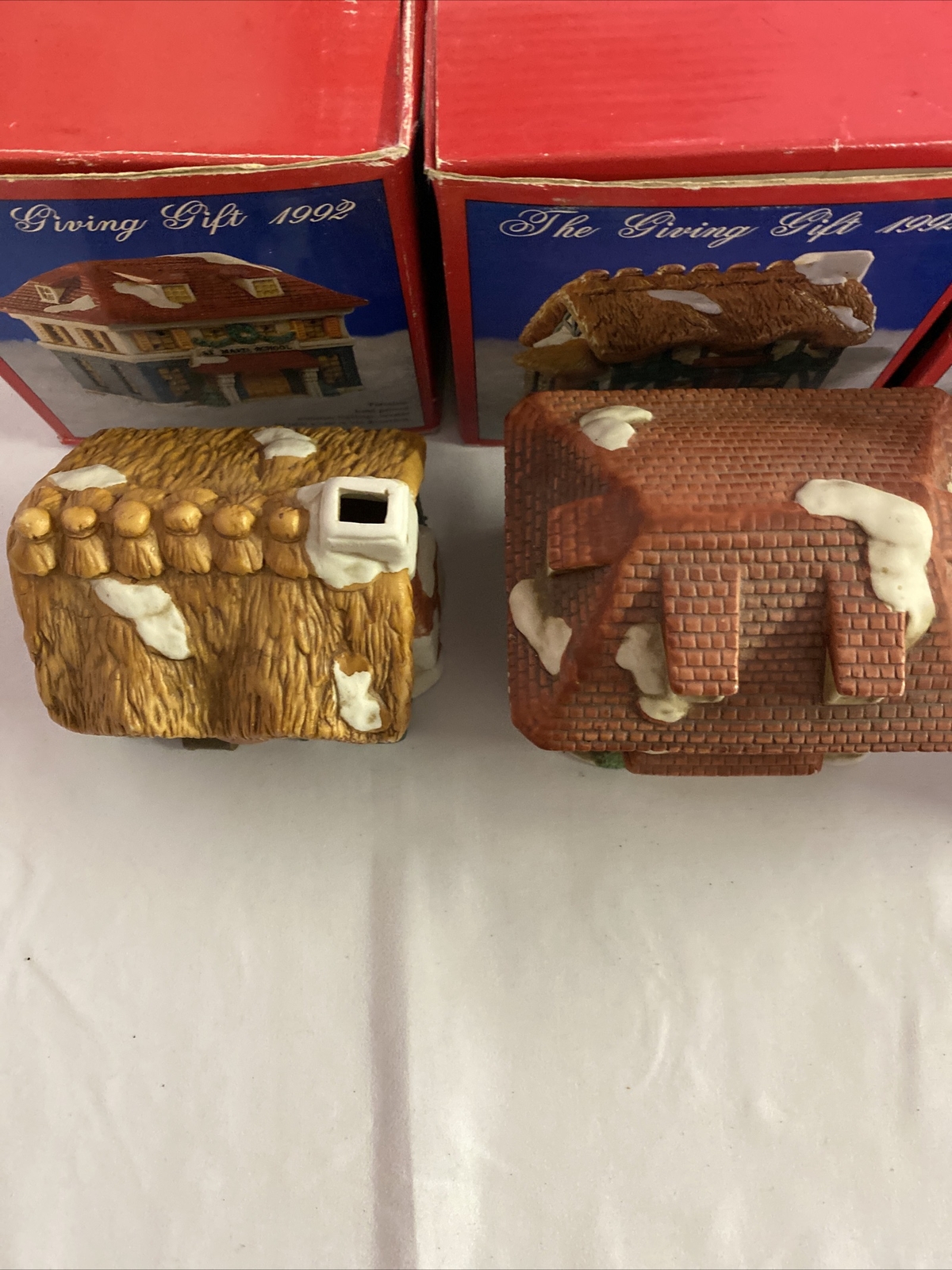 The Giving Gift – 3-1992/1-1993 Christmas Village Variety Great Shape 4 Total