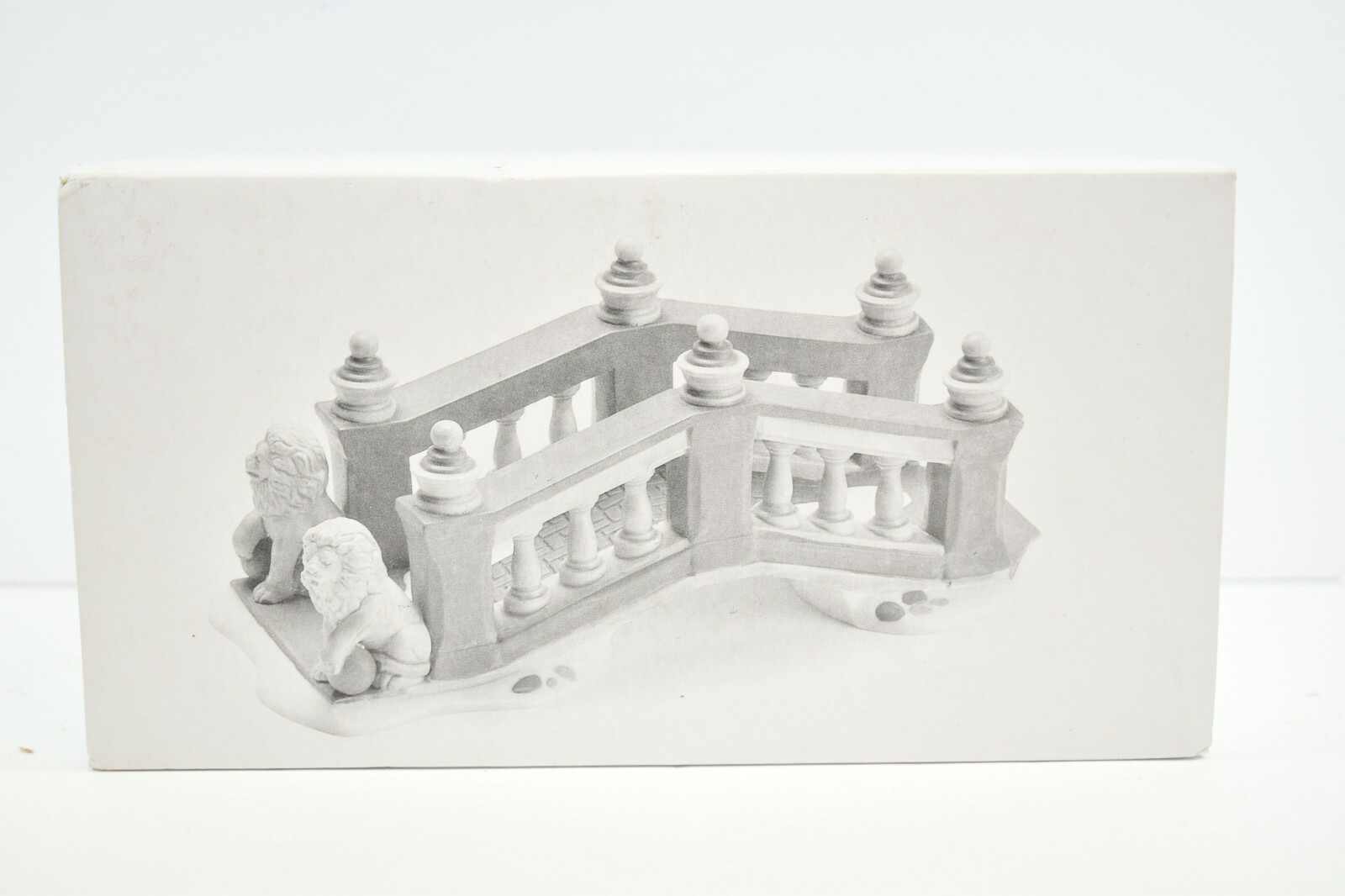 DEPARTMENT 56 LIONHEAD BRIDGE #5864-5 Heritage Village Collection