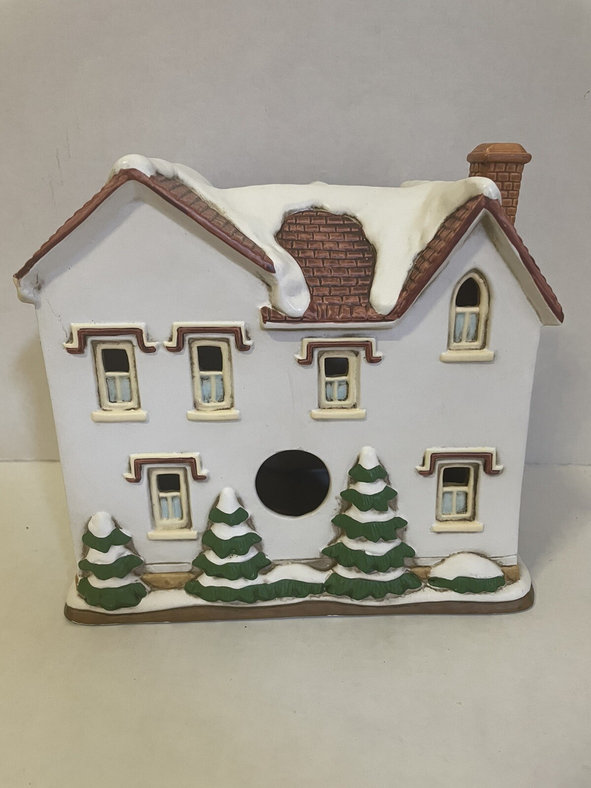 Vintage LEFTON COLONIAL VILLAGE “Queens Gate” #01329 1994