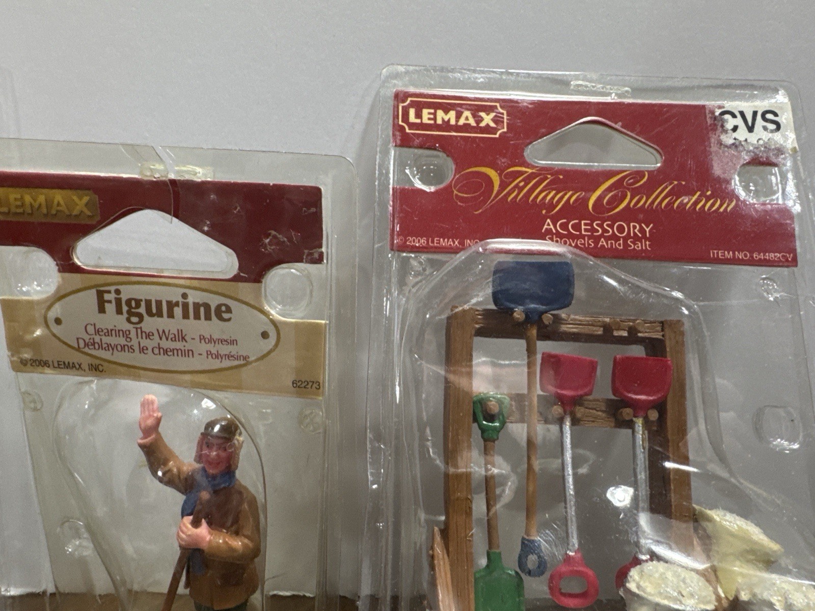 Lemax Village Collection Lot 15pcs Figurines Accessories Christmas