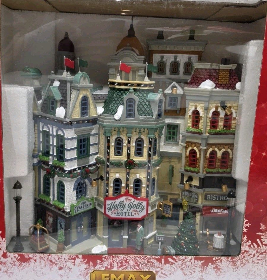 Lemax THE HOLLY JOLLY HOTEL #35028 ~ 2023 Village Facade LED Lit Scene