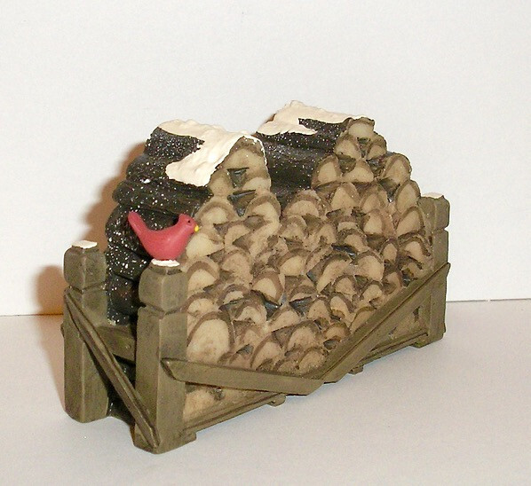 DEPARTMENT 56 VILLAGE – LOG PILE 56.52665 LANDSCAPE ACCESSORY