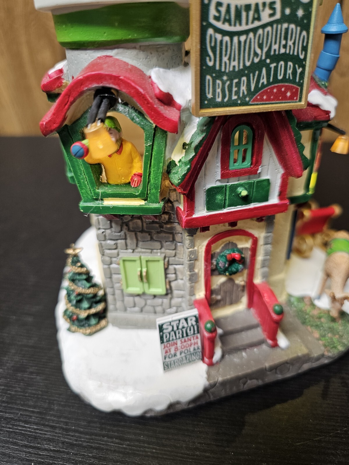 Lemax 2022 Christmas Village Santa’s Stratospheric Observatory, Lighted READ