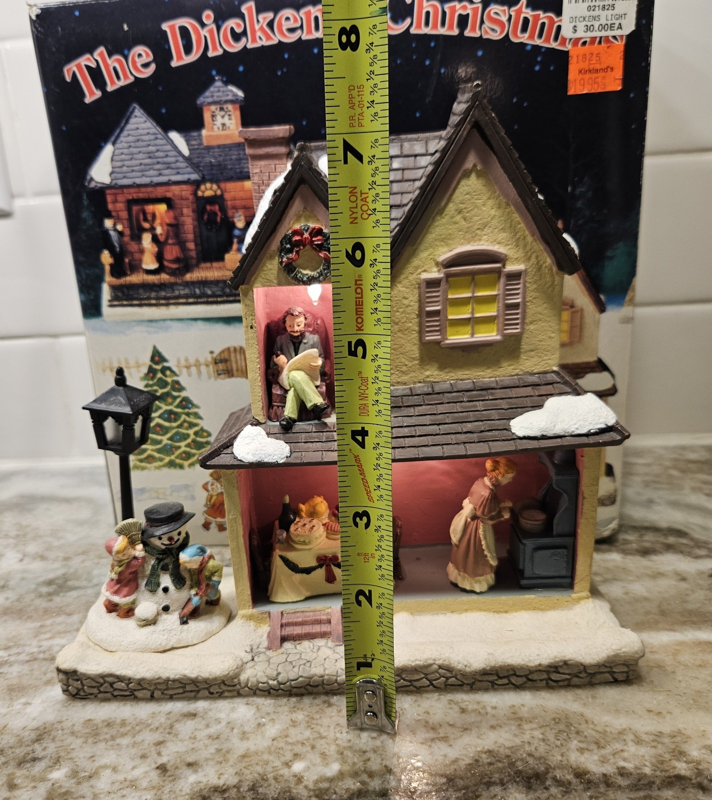 Roman Inc. Dickens Christmas Light Up Battery Christmas House Village figurine