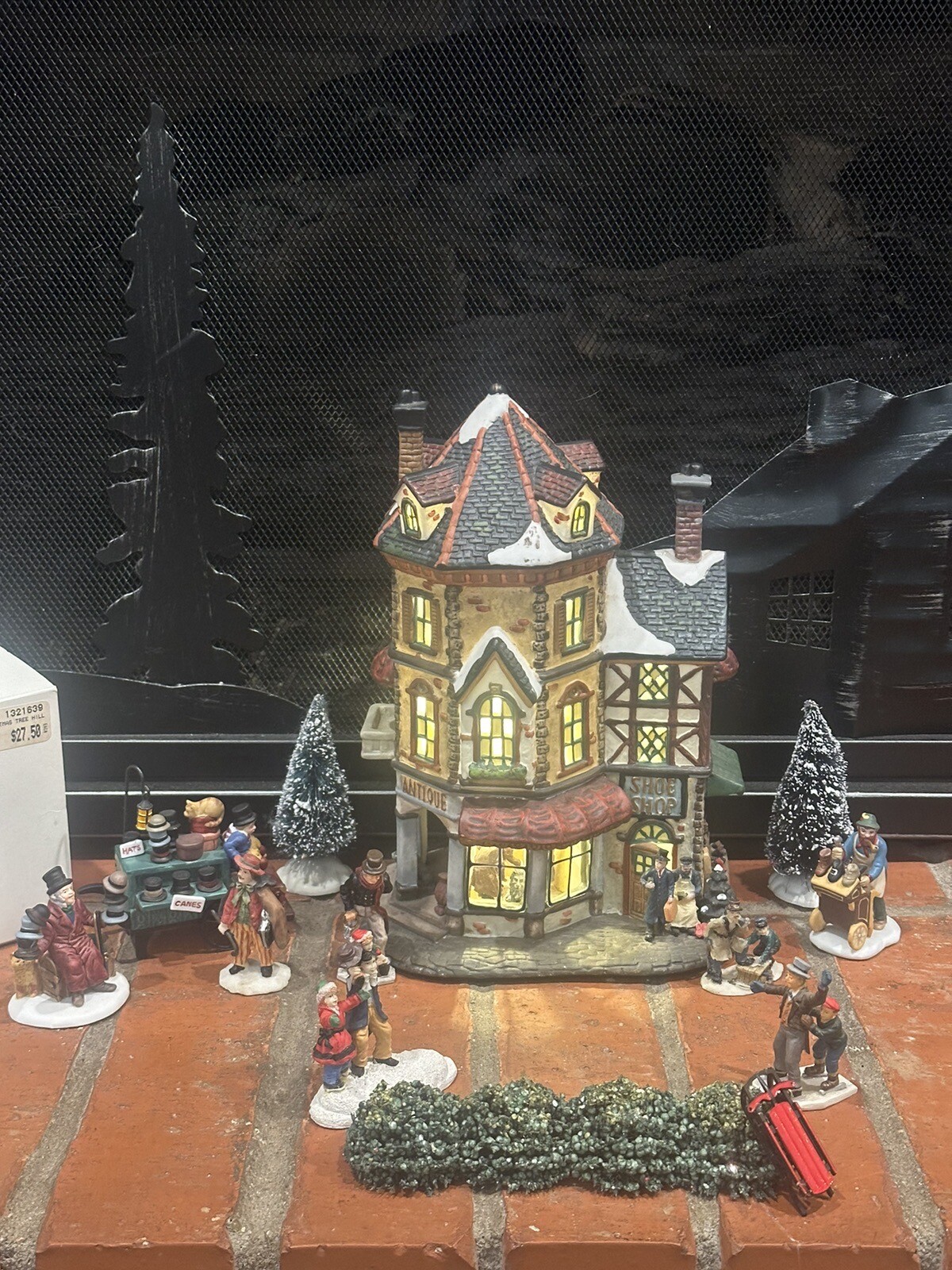 2003 RET. GRANDEUR NOEL ANTIQUE & SHOP SHOP LIGHTED VILLAGE+12PCS***SEE VIDEO***