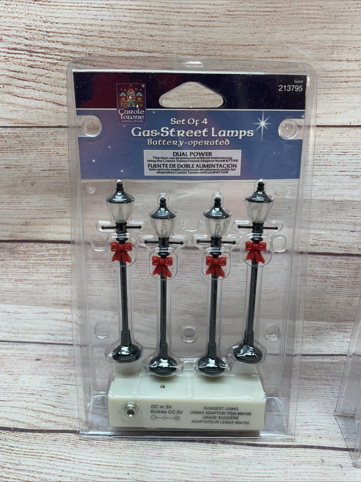 Lot 2 Lemax Gas Lantern Street Lamps Set. Christmas Village VTG 2003 Sealed