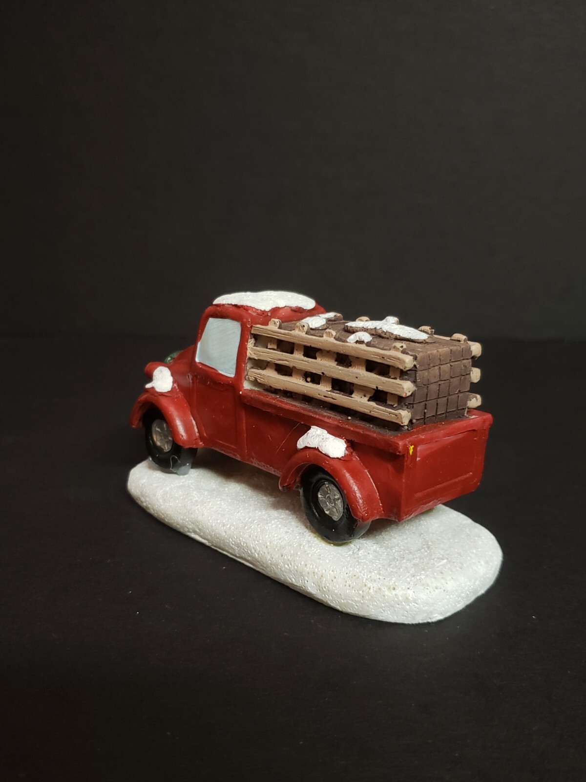 Holiday Time Santas Workbench Christmas Village Red Truck Hauling Wood Pickup