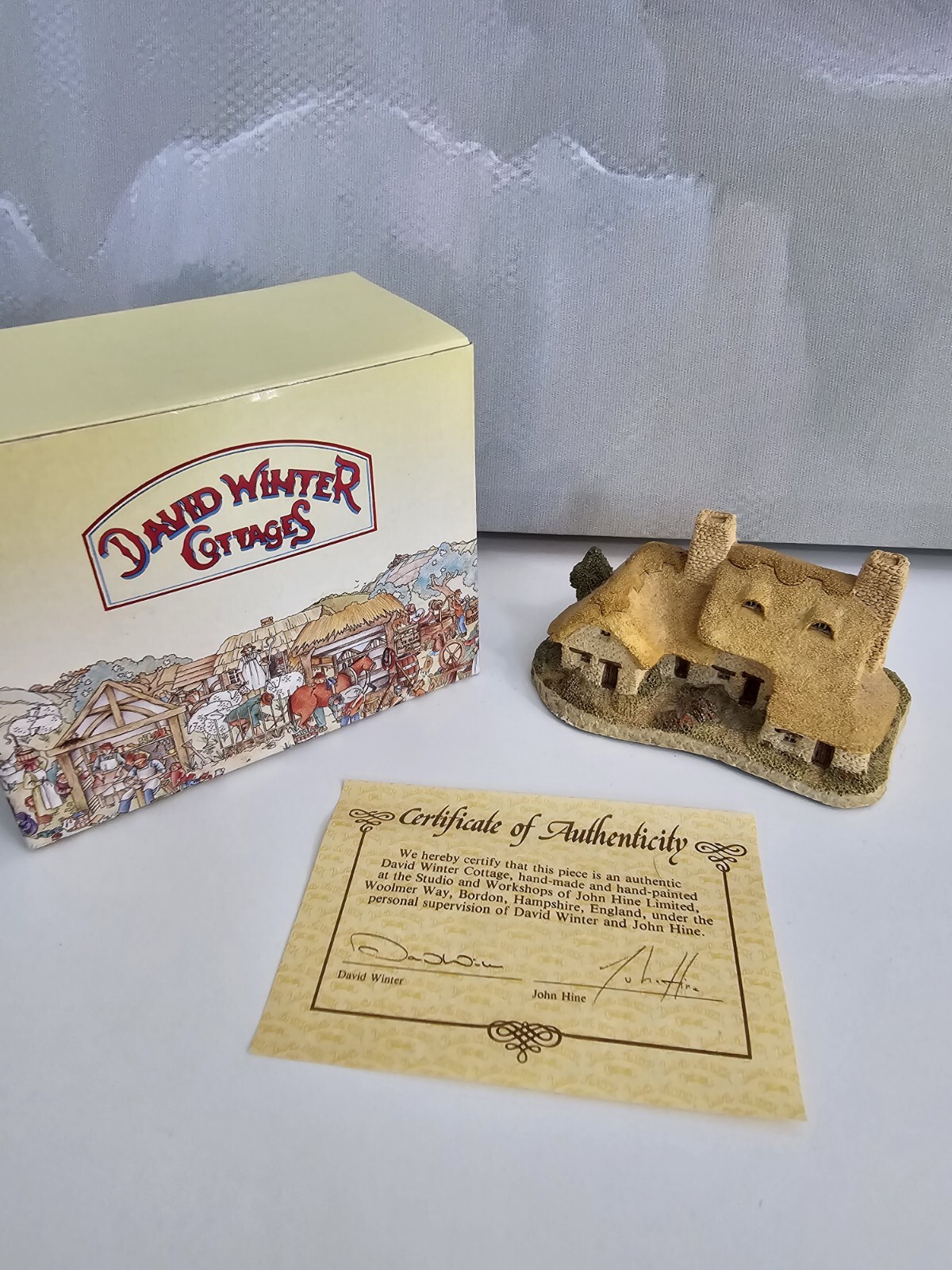 Meadow Bank Cottage by David Winter Dated 1985 Hand Made & Hand Painted w/COA