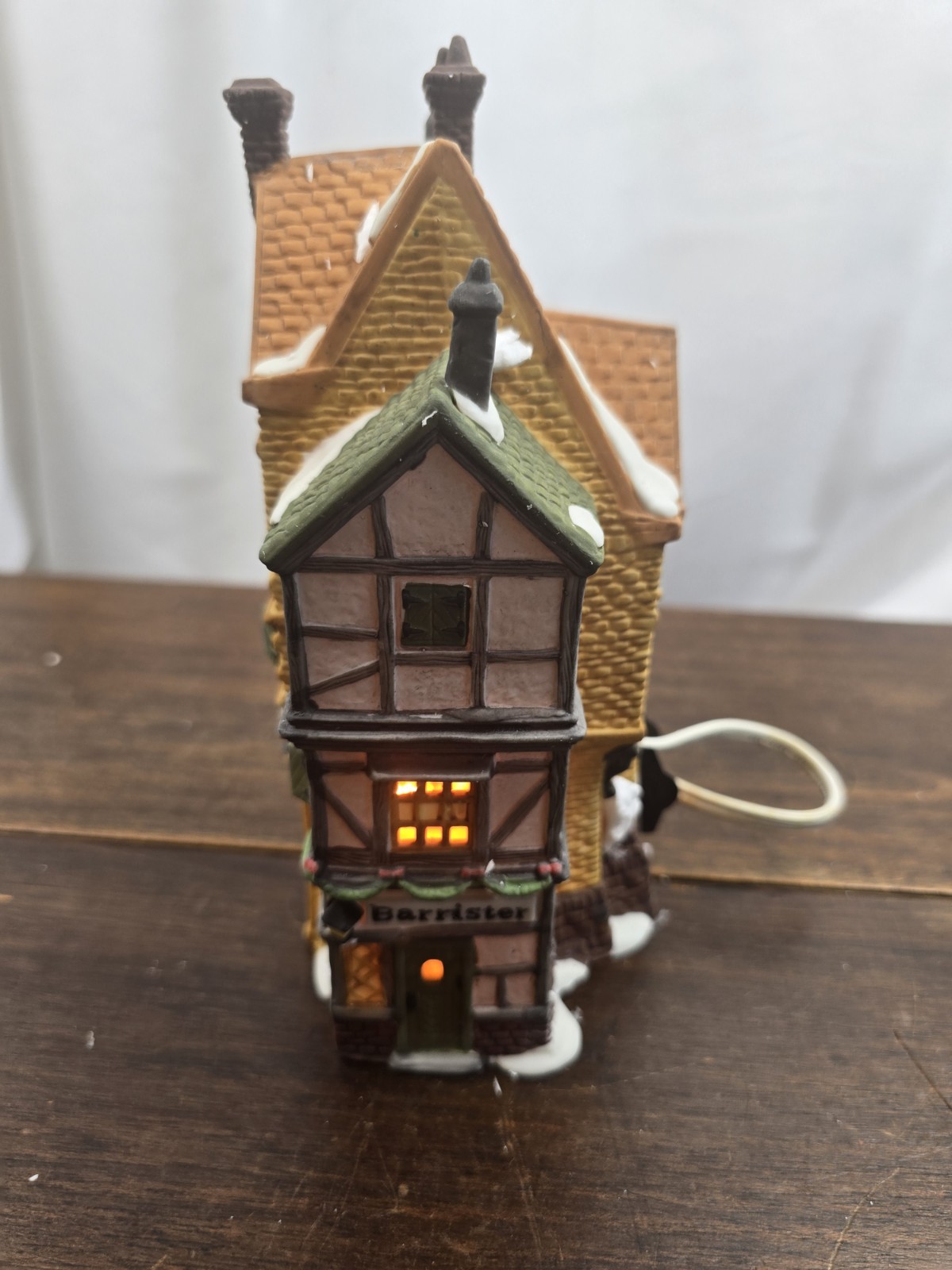 Department 56 “Dickens Lane Series” County House Christmas 1986 Hand Painted