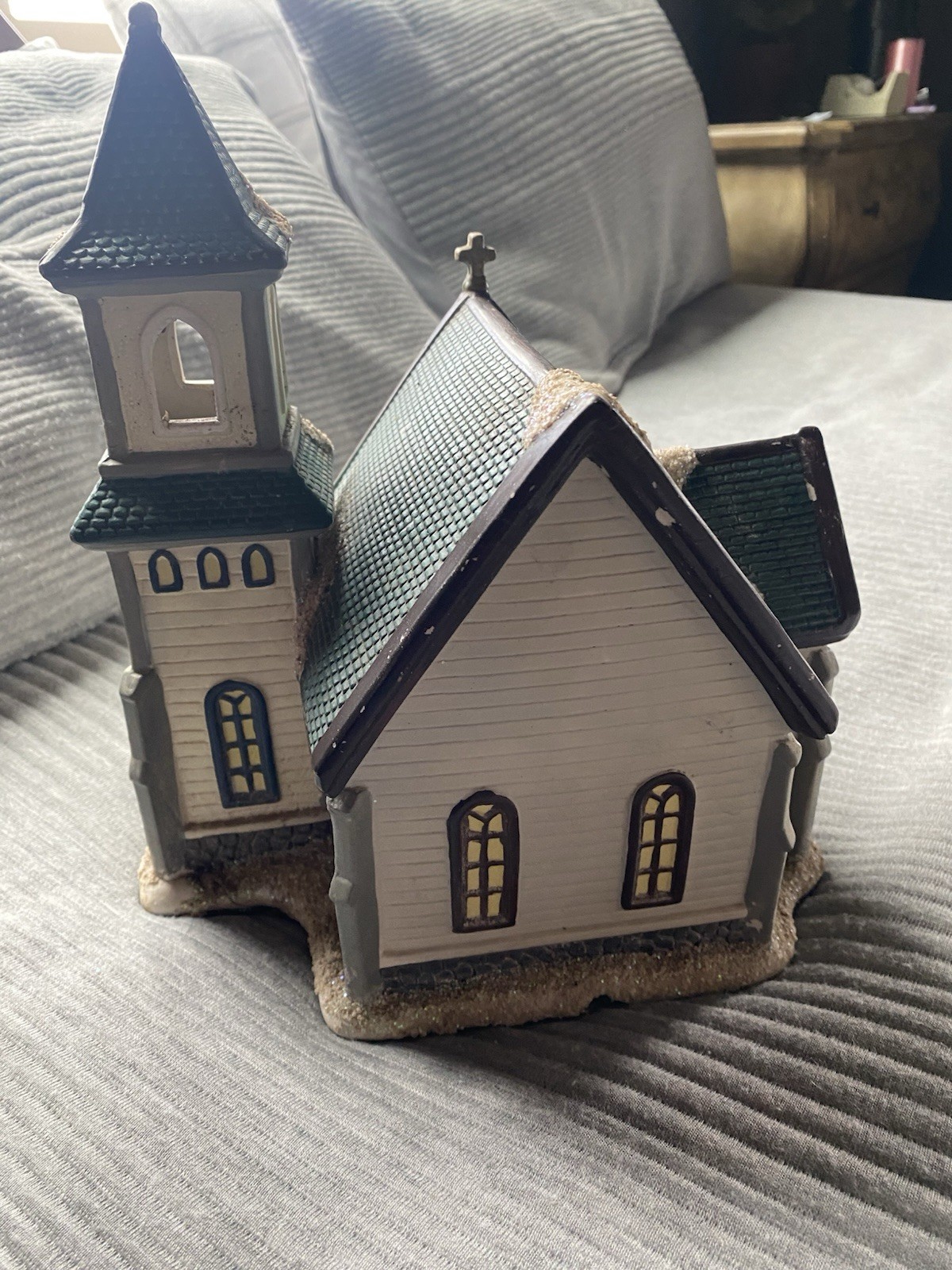 St. Nicholas Square Stained Glass Church Lighted 2016 Unboxed Village Collection