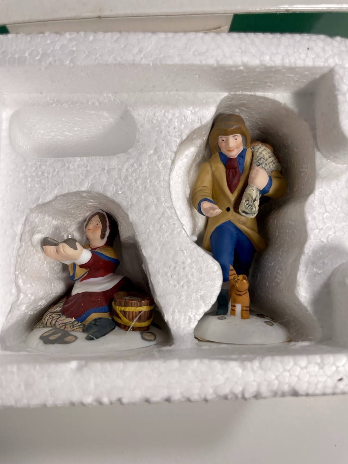 Dept 56 A Treasure From The Sea Set 58461 Dickens Village Heritage Collection