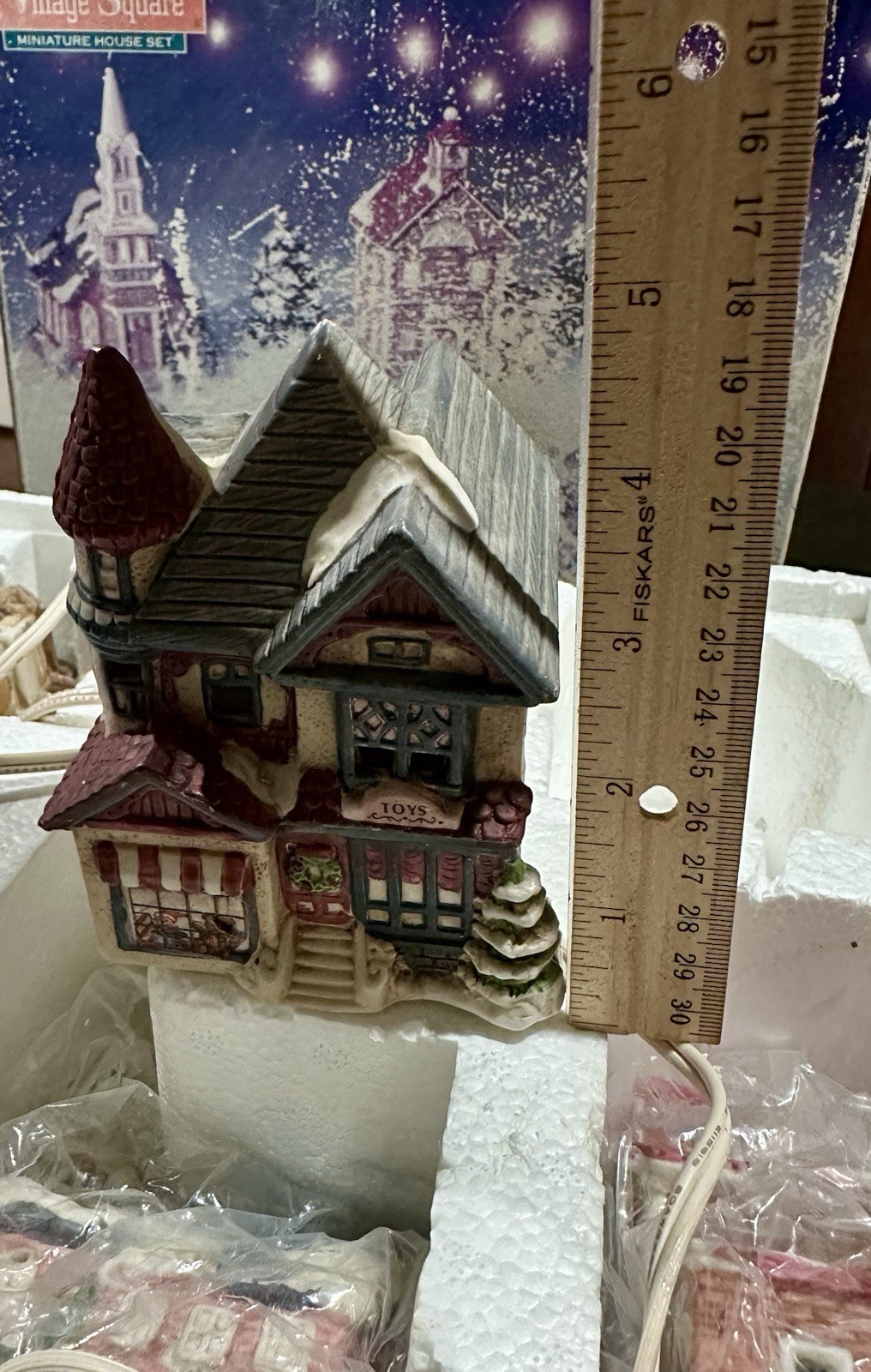 Mervyns 1993 Christmas Village Square 5 Piece Miniature House Christmas Set