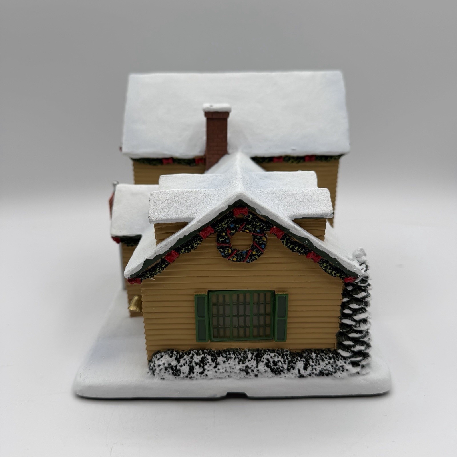 Vintage John Deere Hawthorne Village Light Up Deer Creek Fire Station 2004 91481