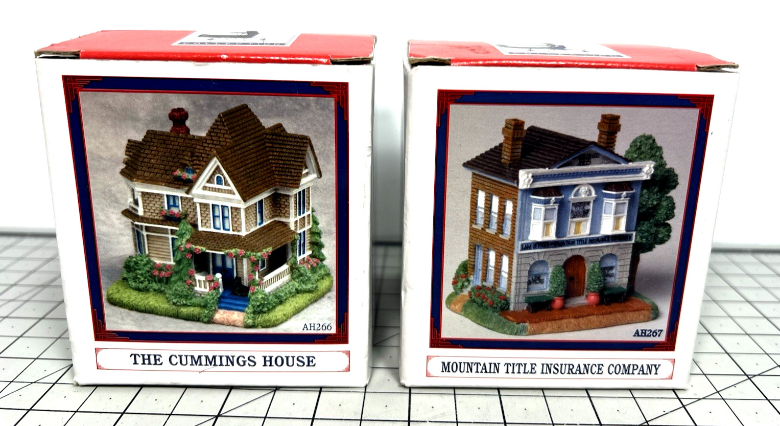 Lot of 2 Liberty Falls Americana Collection Houses And Buildings AH266 and AH267