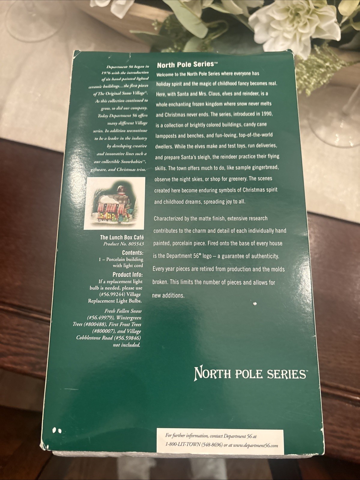 Department 56 Village North Pole series “The Lunch Box Cafe” New In Box