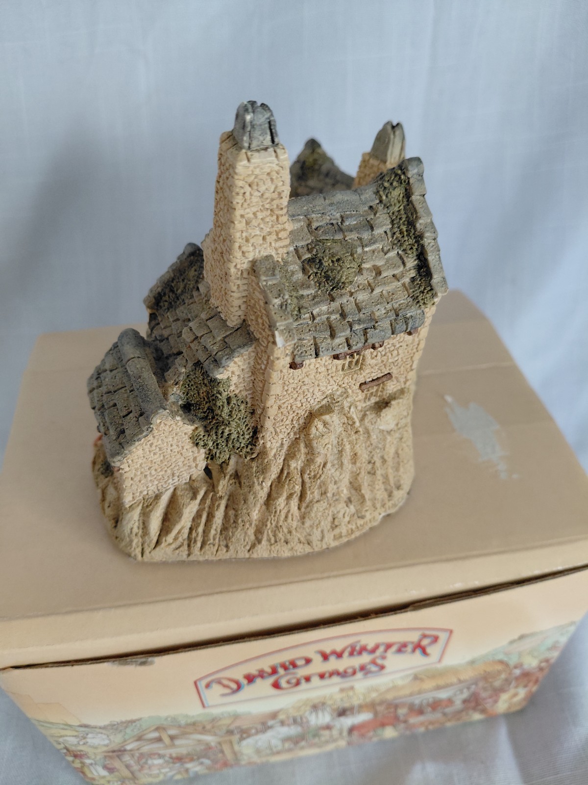 David Winter Cottage’s (2) “The Fushermans Wharf” 1983 Hogs Head Beer House 1985