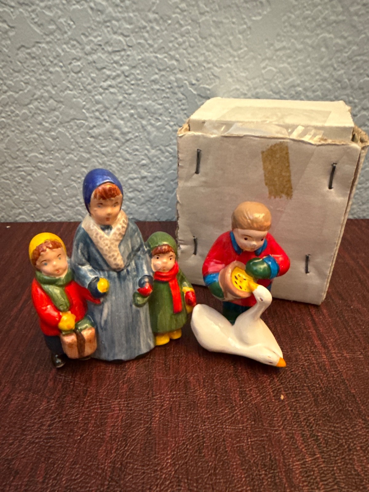 Dept 56 Dickens Village Accessory Pieces, Select 50+, Santa, Tree, Fence, Nice!