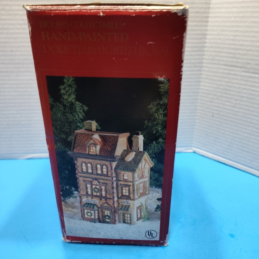 Dickens Keepsake Ye Olde World Curiosity Book Shop Lighted Christmas 1993