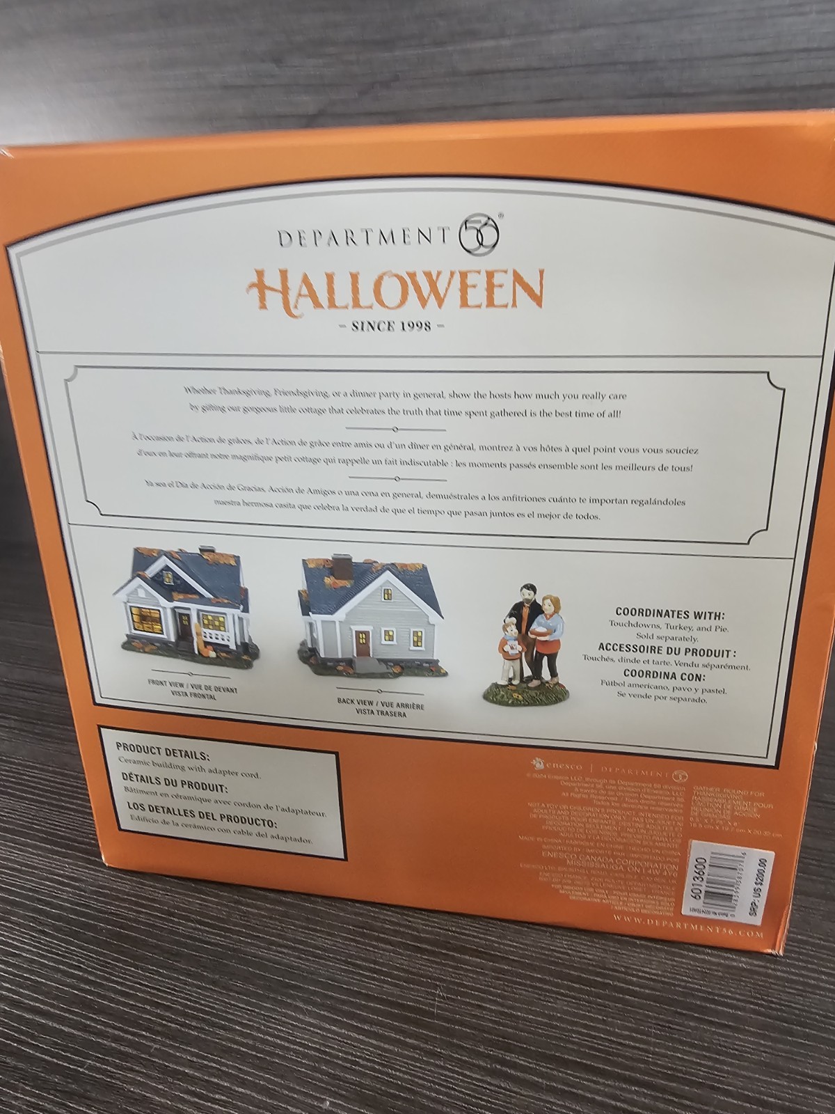 Department 56 Halloween Village, Gather ‘Round For Thanksgiving (6013600)