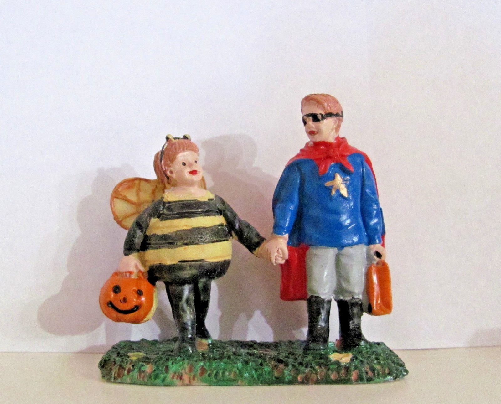 Lemax Spooky Town Figurines – New Trick or Treaters, Set Of 3 #52304