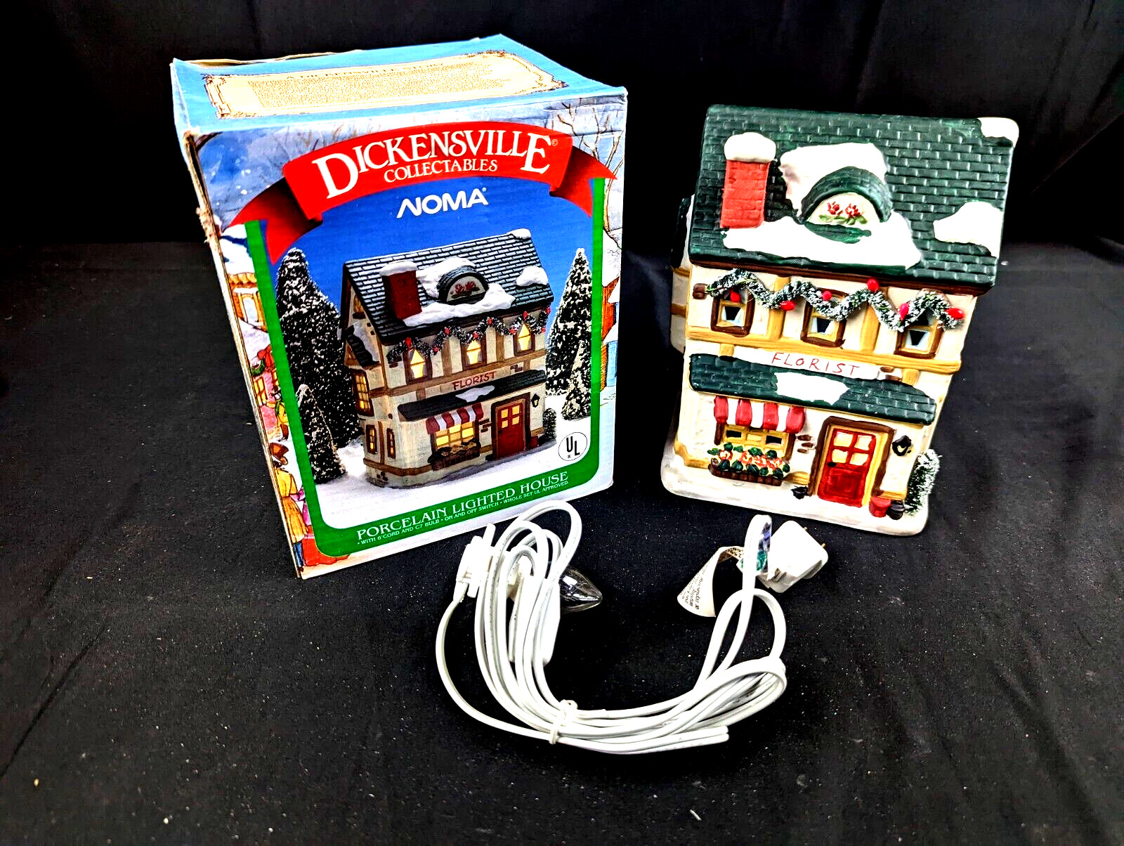 Dickinsville Noma Collectables Porcelain Lighted House, Florist