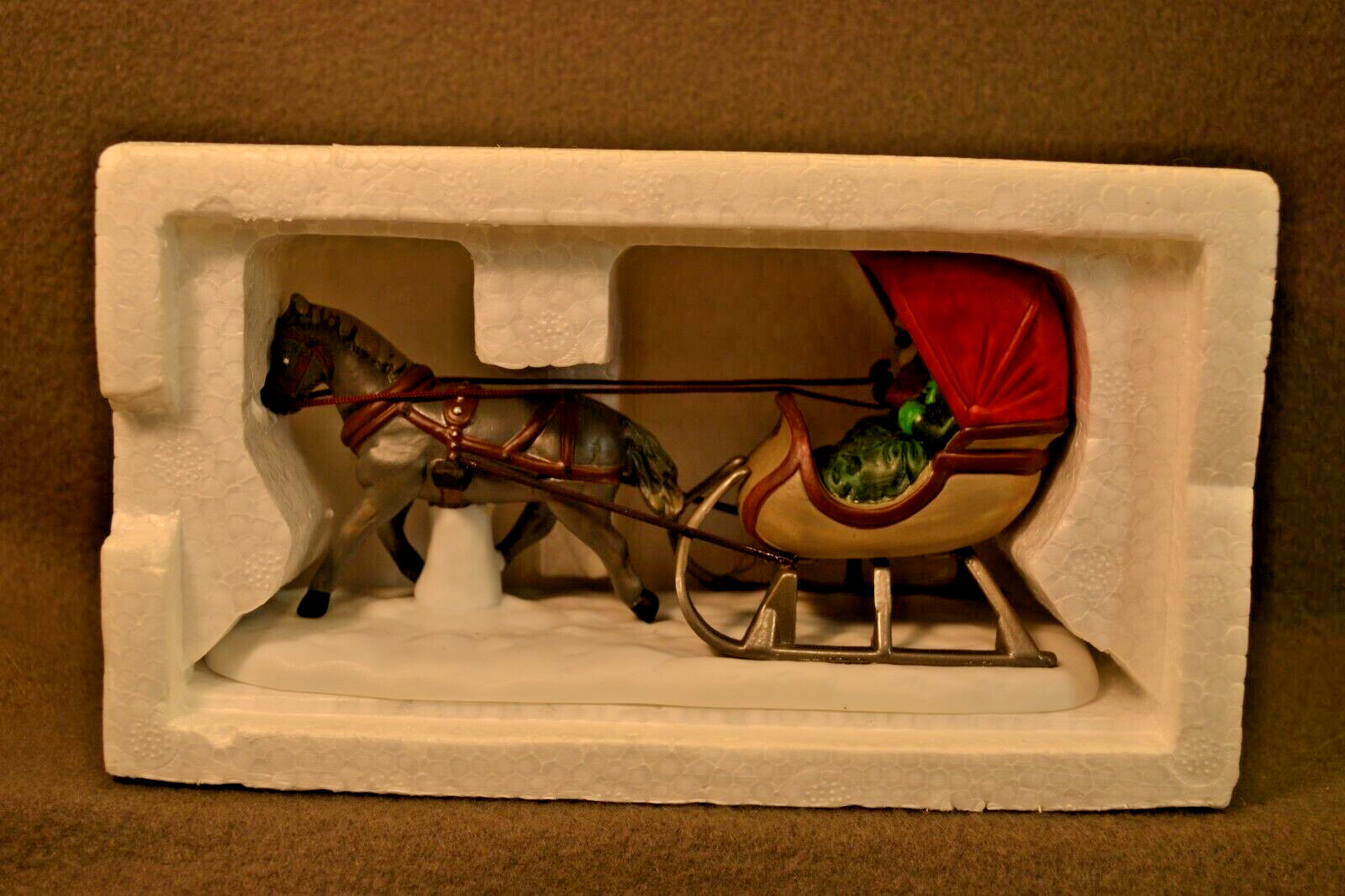 Dept. 56 Christmas Heritage Village Collection One Horse Open Sleigh 1988