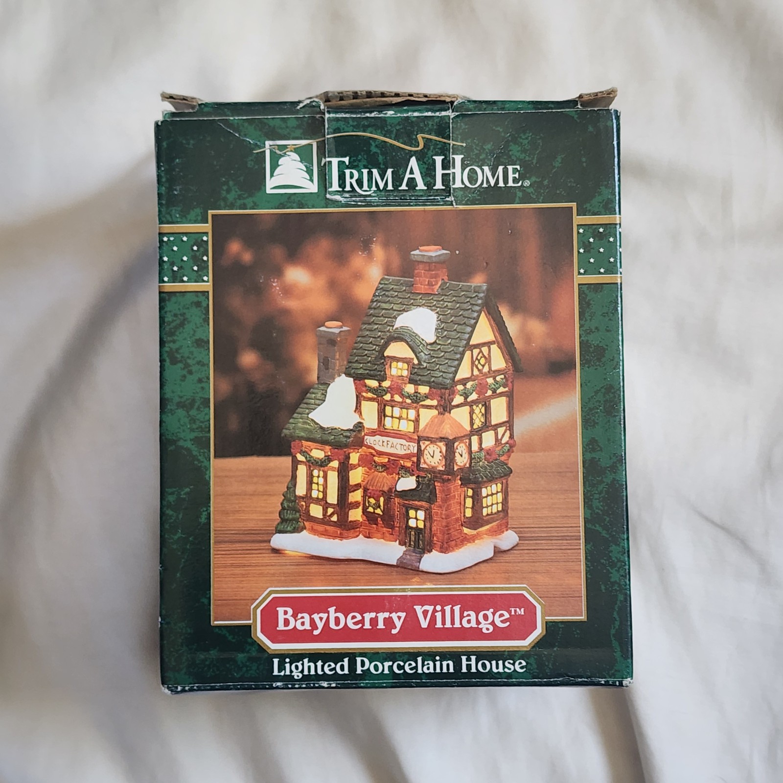 VINTAGE Lighted Cookie Factory Trim a Home Bayberry Village Porcelain 1997