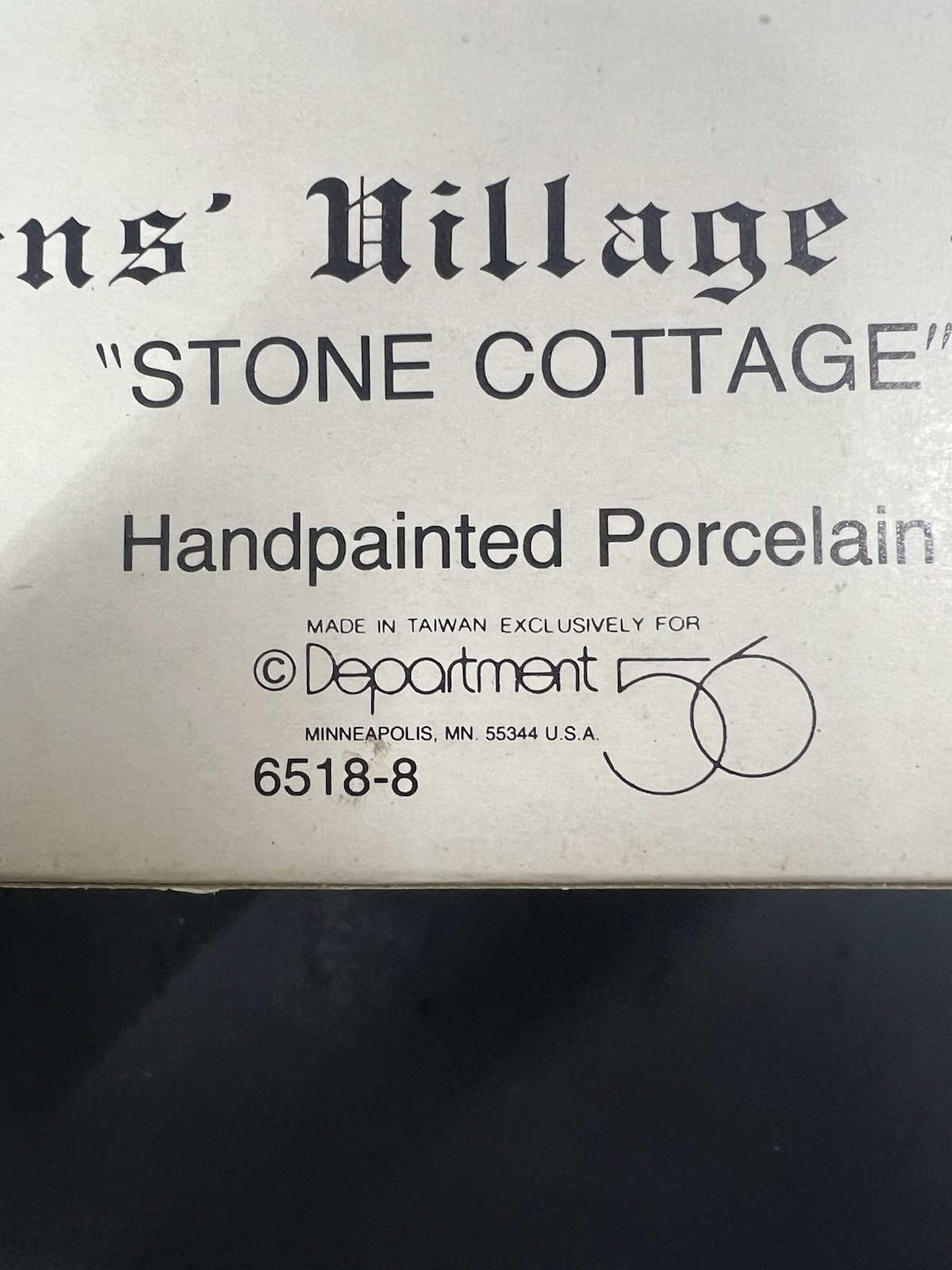 Dept 56 Vintage Dickens Series “Stone Cottage” 6518-8 Retired 1985 w Box