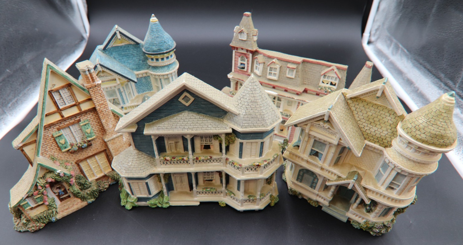 Lot of 5 Brian Baker Déjà Vu Collection Miniature House Sculptures
