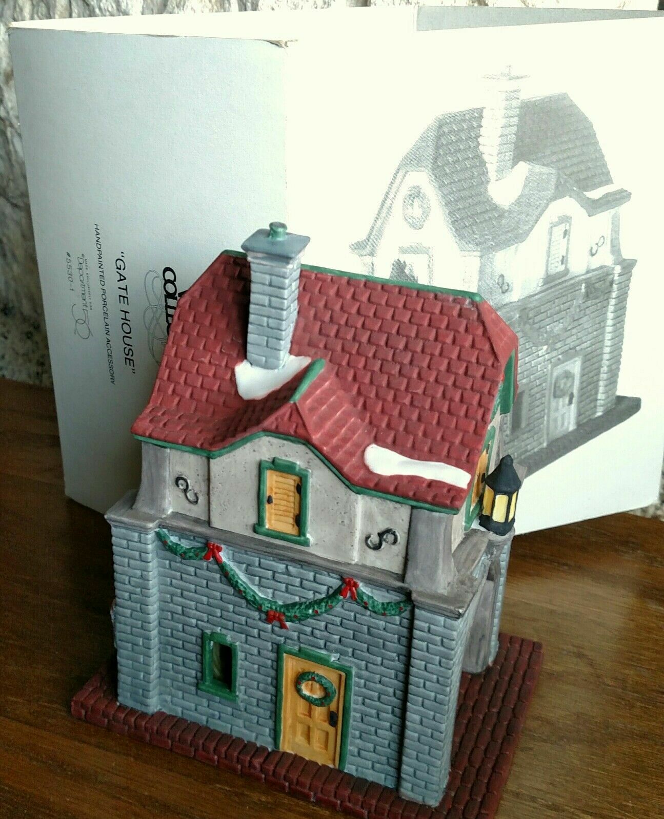 Gate House 1992 Event #55301 Department 56 Dickens Village-BUYER GUARANTEE