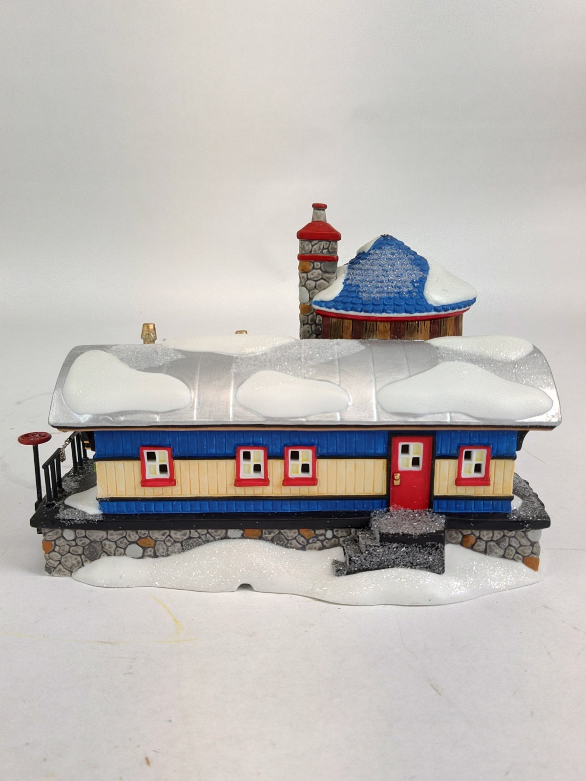 Department 56 North Pole Series 15 Year Edition Art’s Hobbies & Crafts #56.56897