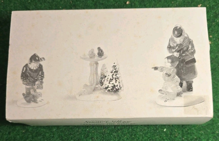 Dept 56 – Original Snow Village – ‘Feeding the Birds (Set of 3)’ #54739