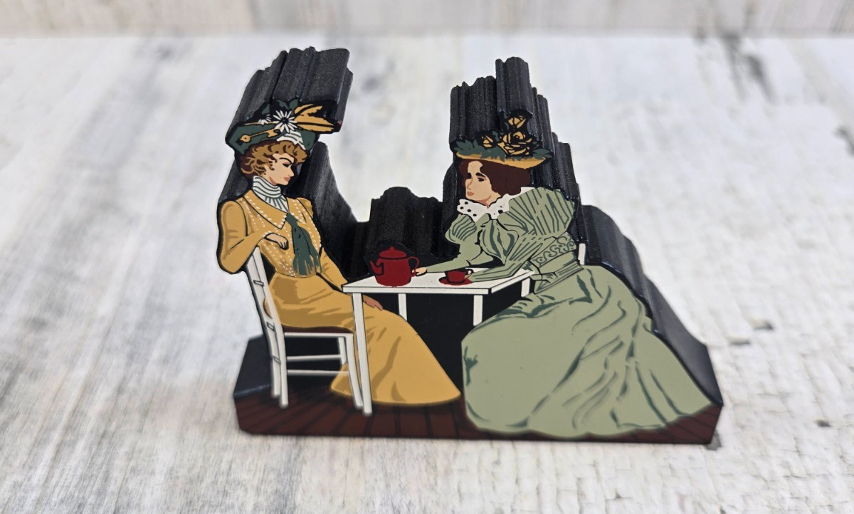 Shelia’s Collectibles Blanche and Ethel Afternoon Tea 2000 shelf sitter