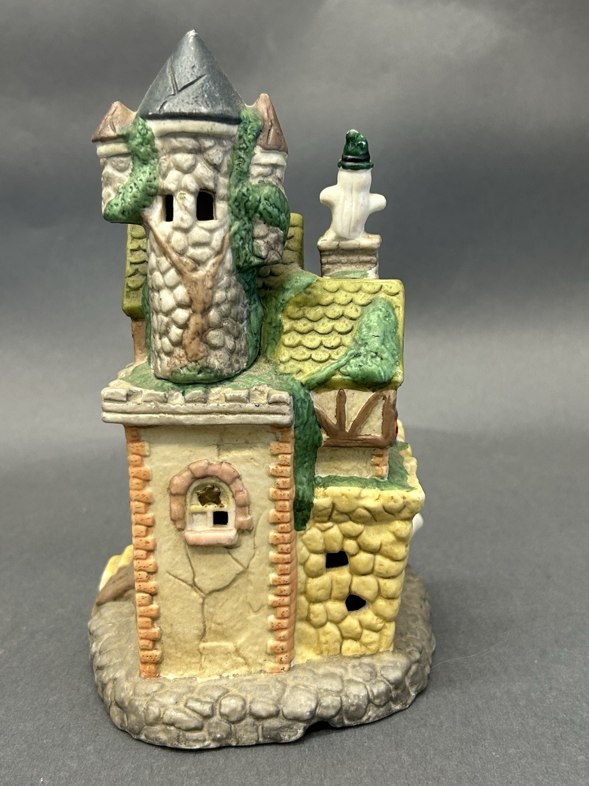 Vintage Spooky House 7.5” Ghosts Witch Skulls Pumpkins