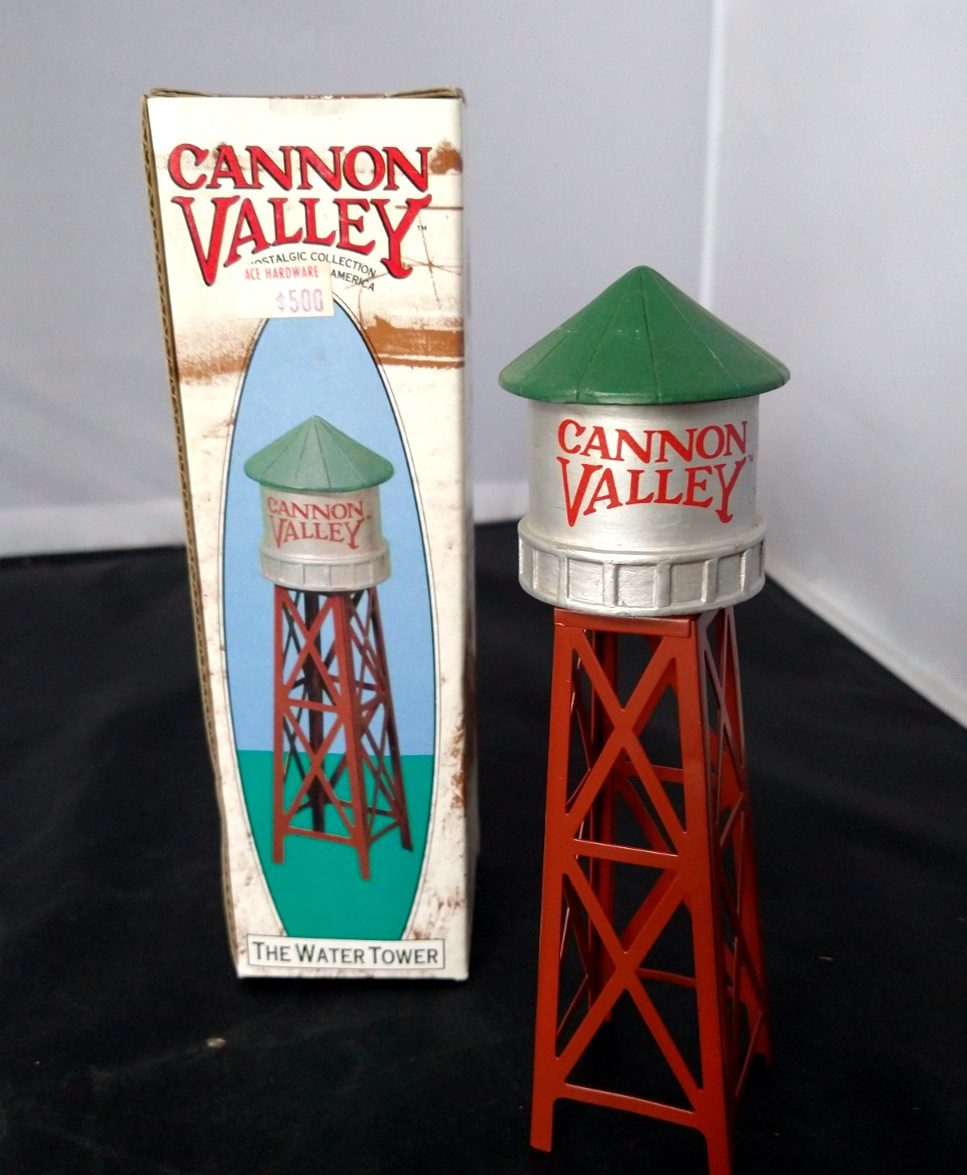 Christmas Village Water Tower Midwest of Cannon Falls Farm Accessory Vtg
