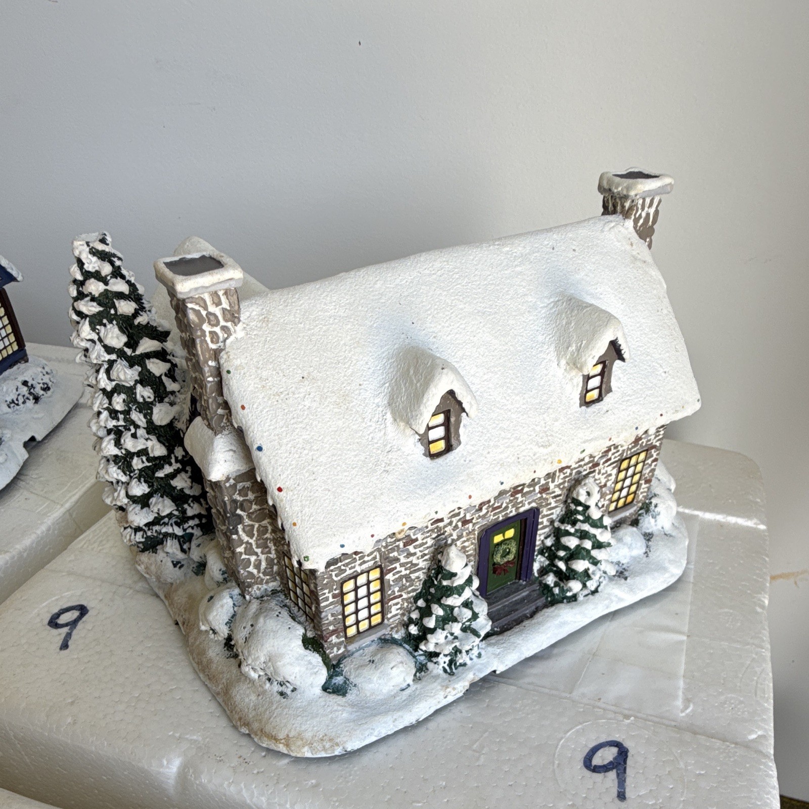 Hawthorne Village Thomas Kinkade Yuletide Bakery Illuminated Signed House