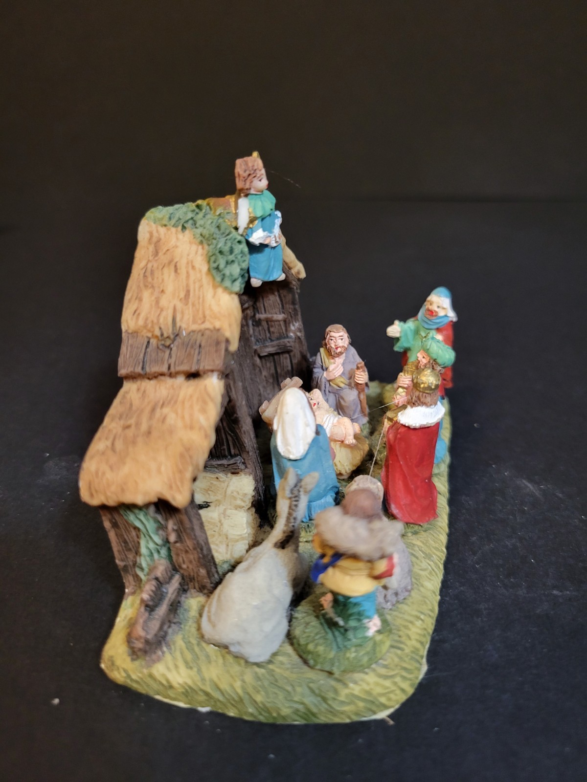 Holiday Time Santas Workbench Christmas Village Nativity Scene DAMAGED