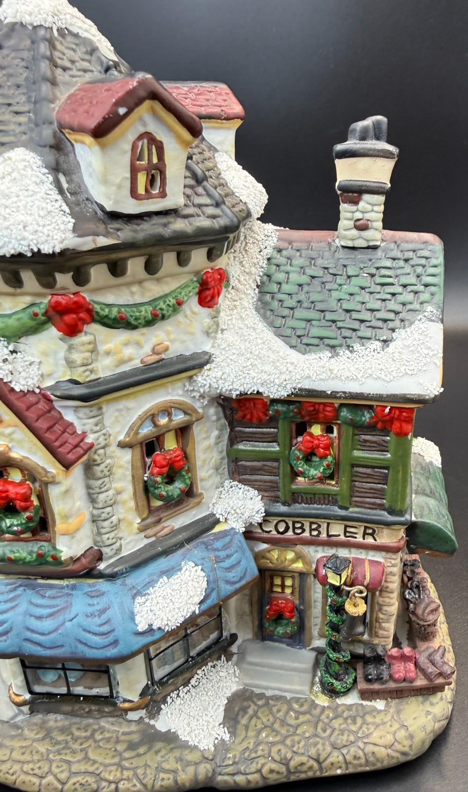 Kohl’s St Nicholas Square Antique Cobbler and Village Shop (retired)