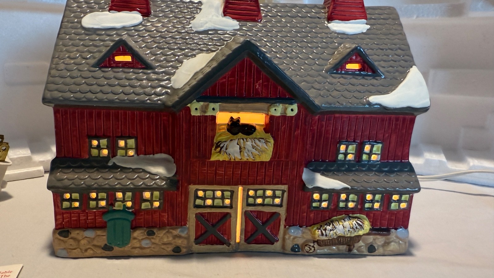 Dept 56 Snow Village 1987 RED BARN #50814 Retired 1988 With Box
