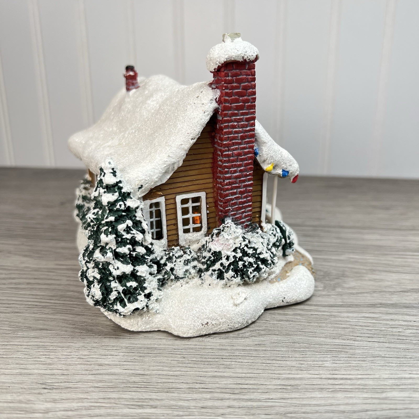 Vintage Thomas Kinkade Childhood Home 2008 Teleflora Lighted Christmas Village