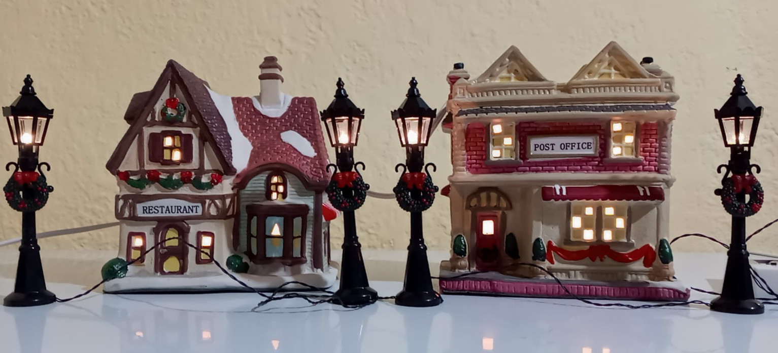 Christmas Village Post Office & Restaurant Plus 4 Street Lamps